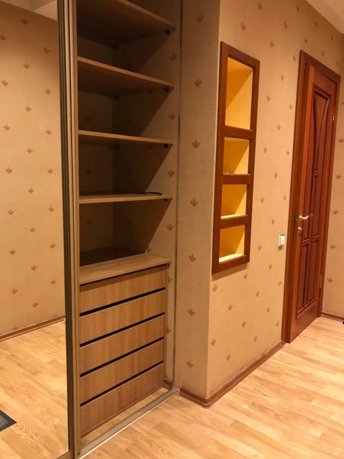 3 Bedrooms With Free Parking And River View Leilighet